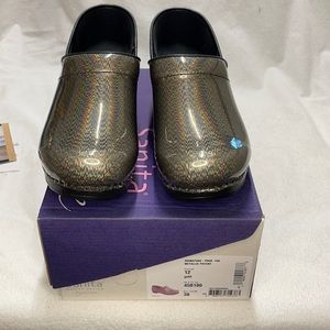 Sanita. The original Danish clog. Smoke free home. Brand New in box.
